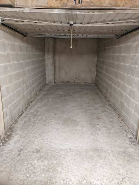 Garage fermé proche gare part dieu