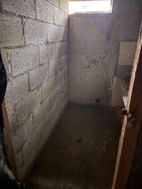 CAVE A LOUER : stockage / Bois d'Arcy