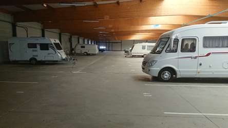 SELF STOCKAGE -BOX individuels et Partagés - PARKINGS -ENTREPOSAGE 02600 VILLERS-COTTERÊTS