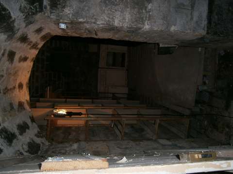 Grande cave aménagée, saine et sécurisée à louer