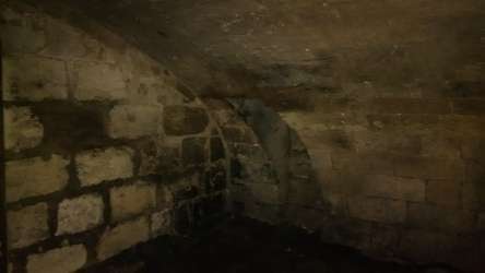 Cave voûtée à louer à Bordeaux centre