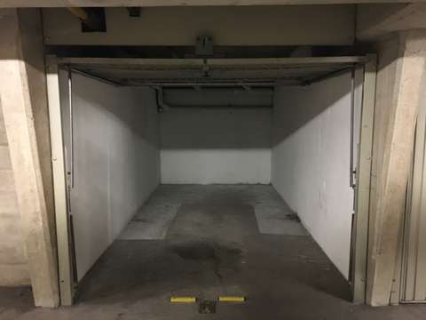 Garage à louer