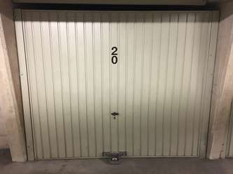 Garage à louer