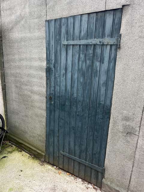 Cabanon sécurisé à louer