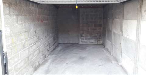 Location box / garage à Lille