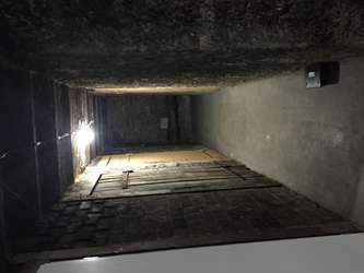 Cave saine et sèche avec étagères 6 m² Paris 75008