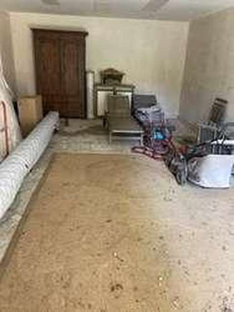 Location garage isolé et accessible