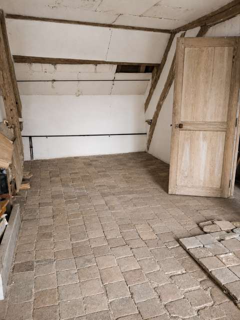 Grenier deuxieme partie 26m2 ou espace divisible 5-7-10-15-20-26