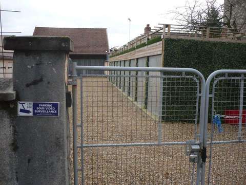 Garde-meuble Self stockage Garage Box Montargis