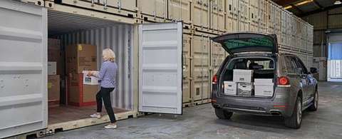 Box de stockage / Garde meubles / Self