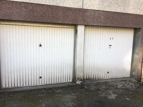 Grand garage accessible Evreux proche golf