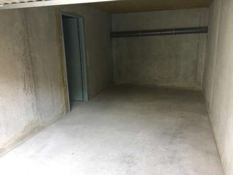 Garage accessible sécurisé Evreux
