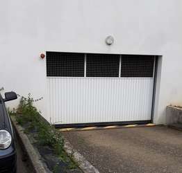 Garage / Garde meuble proche Rennes