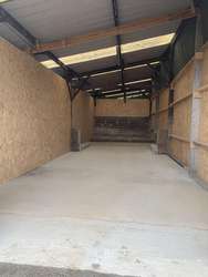 Entrepôt hangar stockage