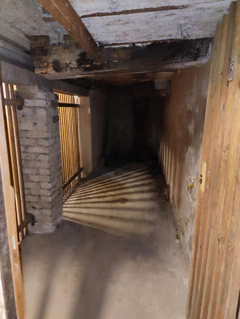 Caves dans immeuble hypercentre Nancy