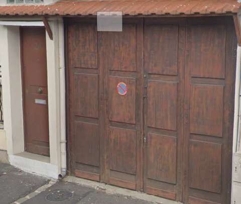 Garage sec et éclairé