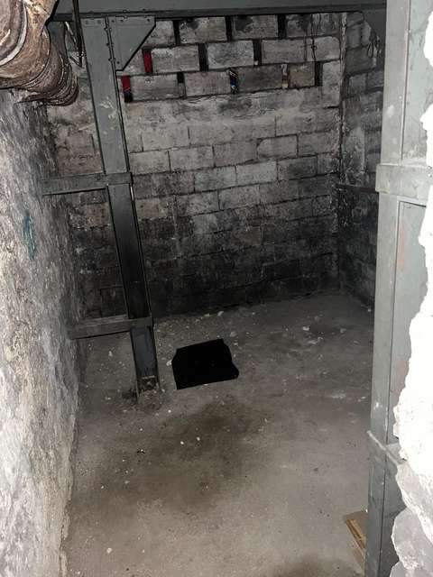 Cave de 9 m3 rue Saint-Dominique : stockage