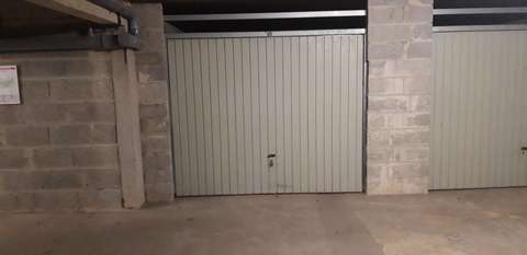 Garage sécurisé en sous-sol