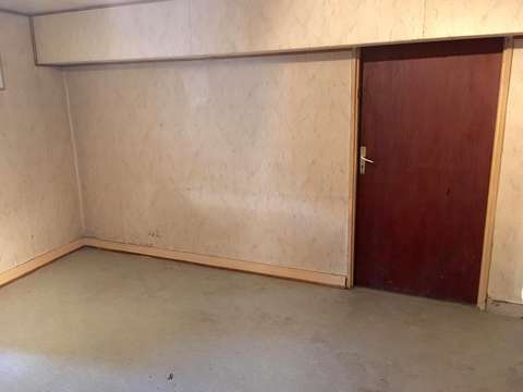 Location d’espace de stockage dans pièce saine