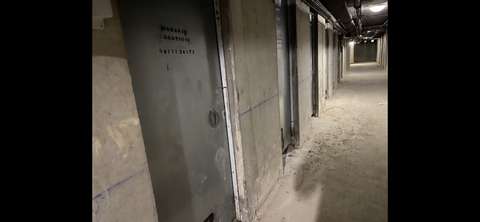 Cave stockage garde meuble