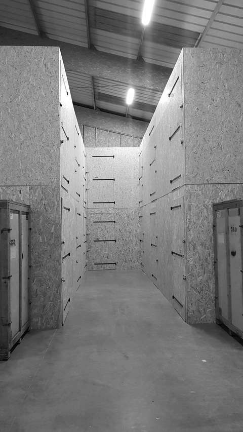 Location : box individuel de 5 m² -