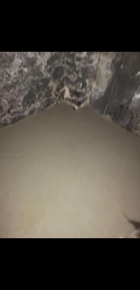 Cave de 1m62