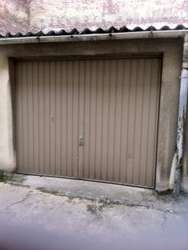 Garage à proximité de la gare à louer