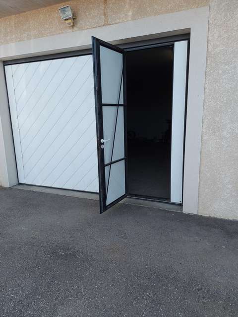 espace de stockage dans garage 40 m2 Saint