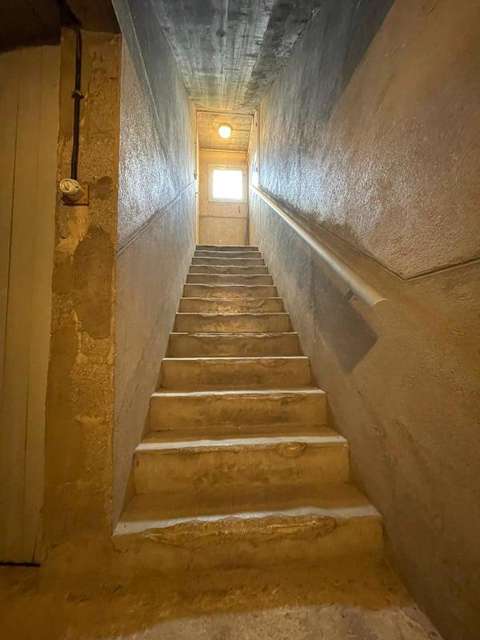 Cave à louer dans le centre ville de