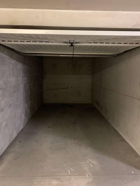 Garage proche Vélodrome / parking fermé