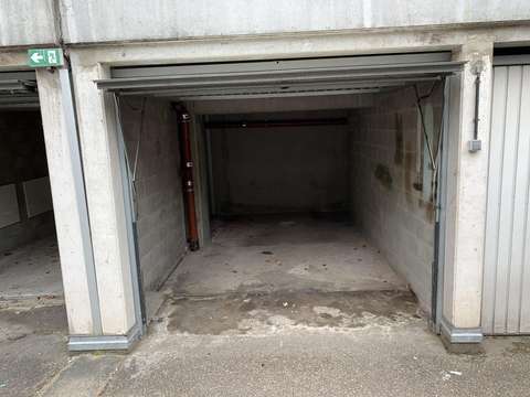 Garage privé / Strasbourg Poteries