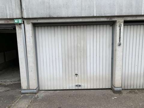 A louer sur Strasbourg / Stationnement fermé