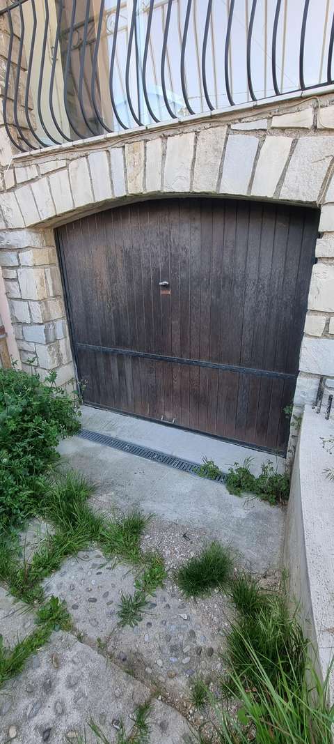 Stockage / garde meuble / 70m²