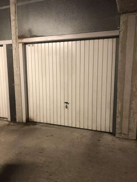 A louer / Garage stationnement / Echirolles