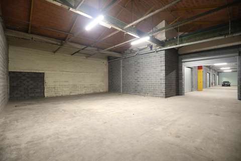 Local de stockage (160m²) Roubaix