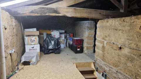 Garde meuble 10 m² éclairé et sécurisé