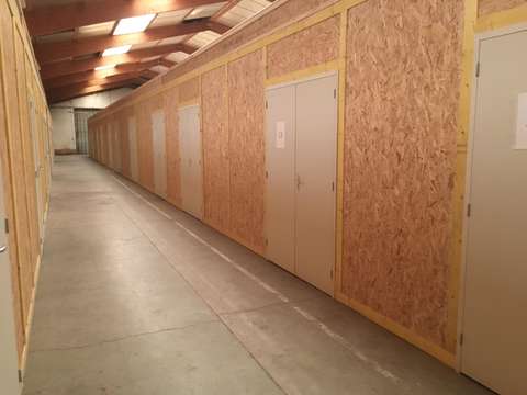 Boxe de stockage 18 m² sécurisé Le Grand