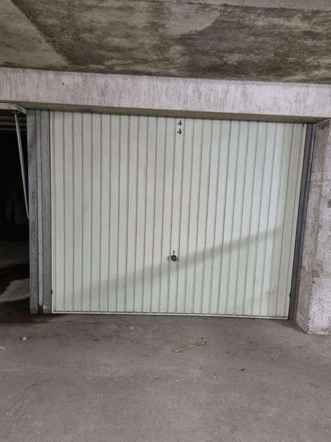 Location garage fermé / Yvetot