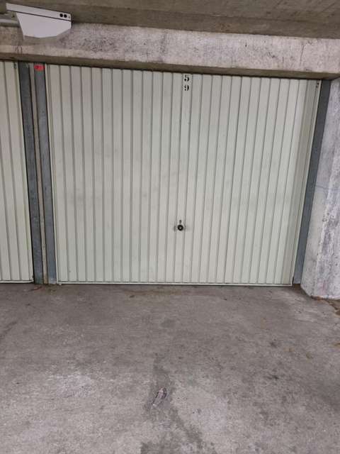 Location garage privé et fermé / Yvetot