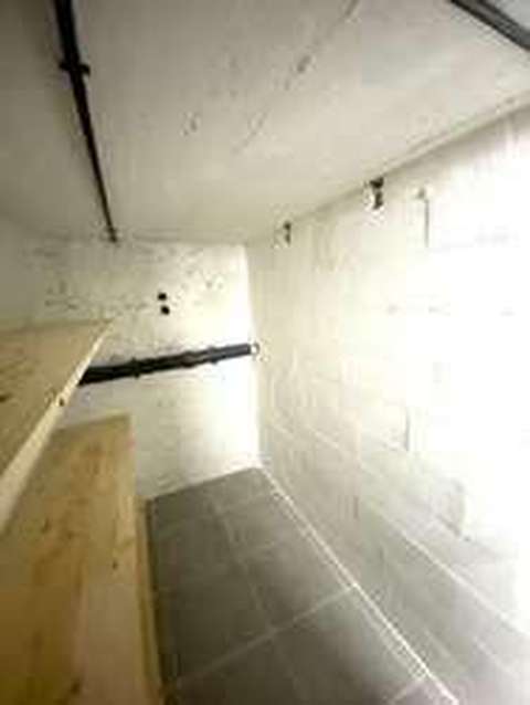 Cave saine Porte de la Villette : "