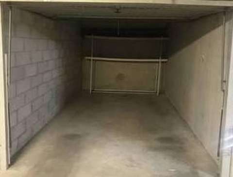 Box de stockage sécurisé, 1m2