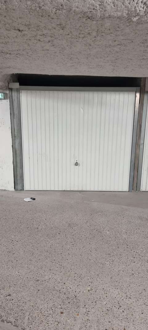 Garage à louer à Sartrouville