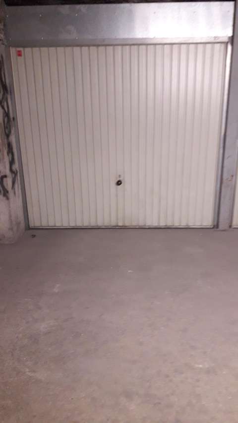 Garage sécurisé / Miribel
