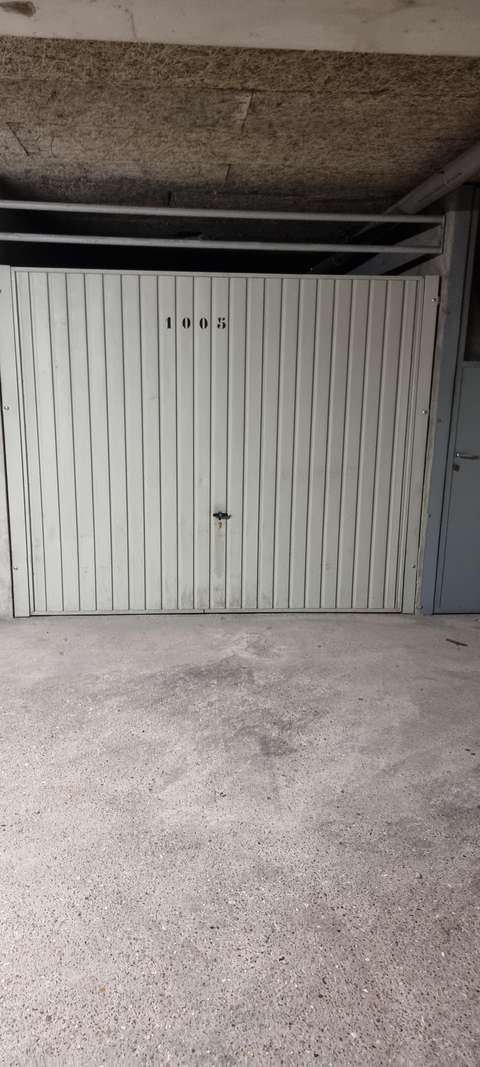 À louer garage fermé / Vésinet