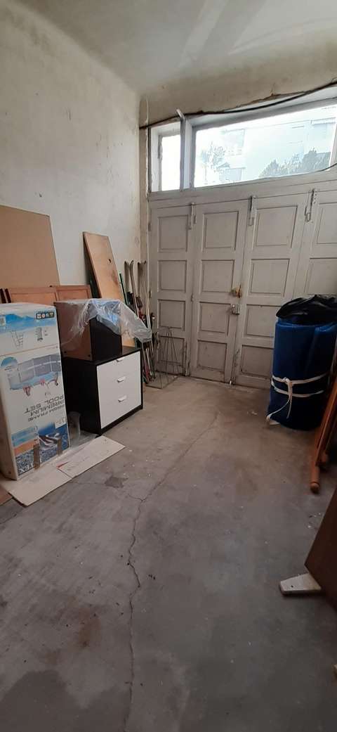 Garage fermé à louer à Antibes