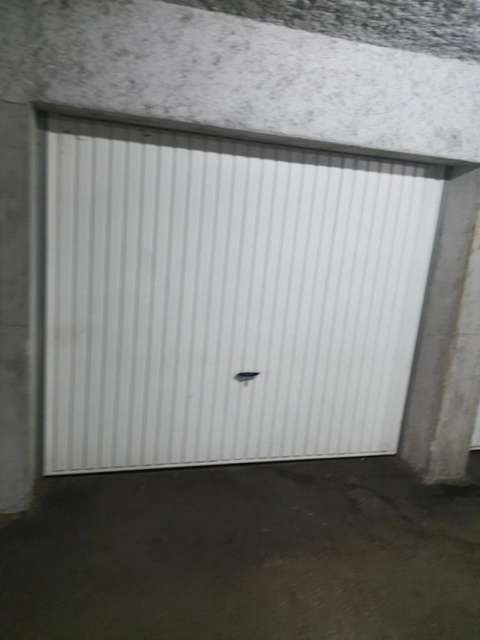 Box / parking / Besançon