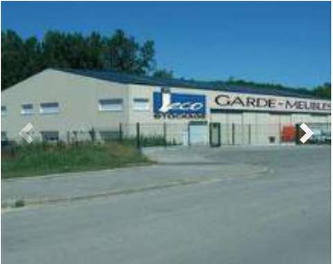 Caisse garde-meuble sécurisé dans entrepôt 4 m2 Hondainville