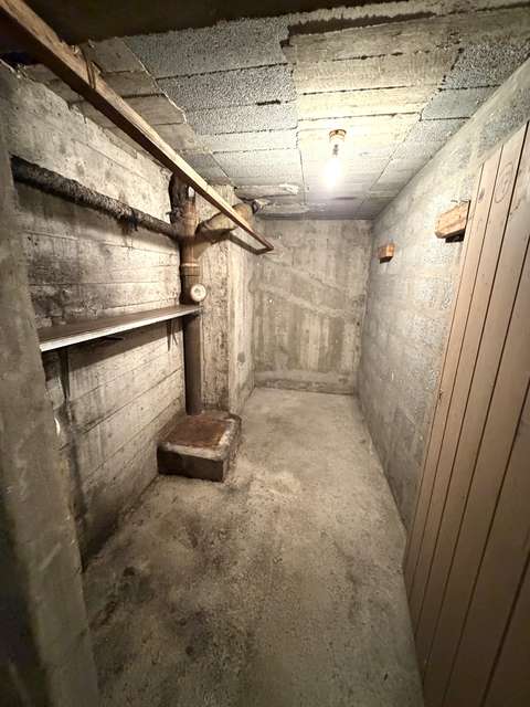 Cave 5,28m2 Divonne centre