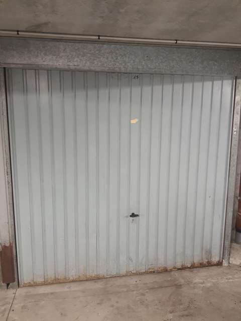 Garage fermé - parking - Besançon