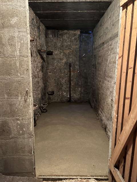 Cave 75013 - Quai Austerlitz